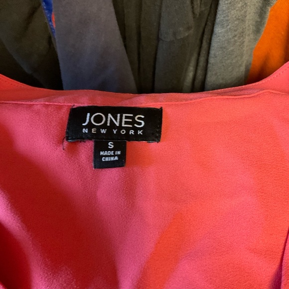 Jones New York Coral Button-Up Blouse - Picture 6 of 7